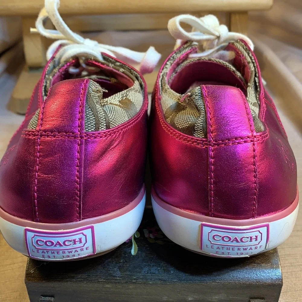 Coach logo sneakers almost NEW, EC, preloved